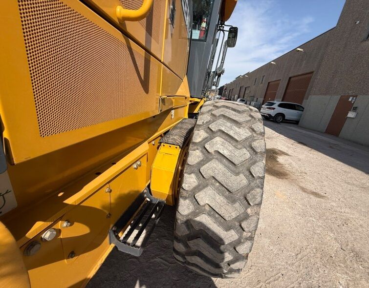 JOHN DEERE  672GP AWD **ZUGELASSEN**